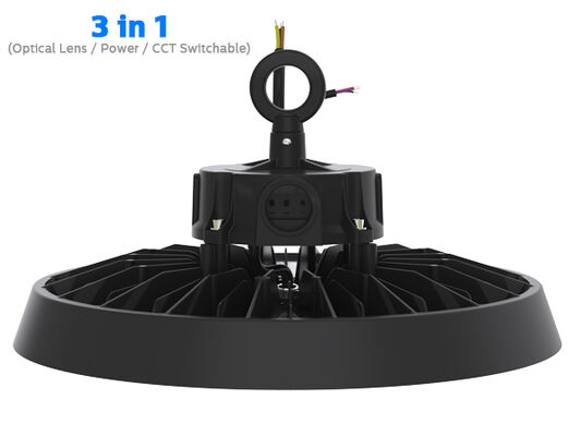 Europa-Lager HB5 Highbay-Leuchte mit integral geformtem, geschmiedetem Aluminiumgehäuse und fortschrittlicher LED-Technologie, die eine hervorragende Beleuchtung liefert.