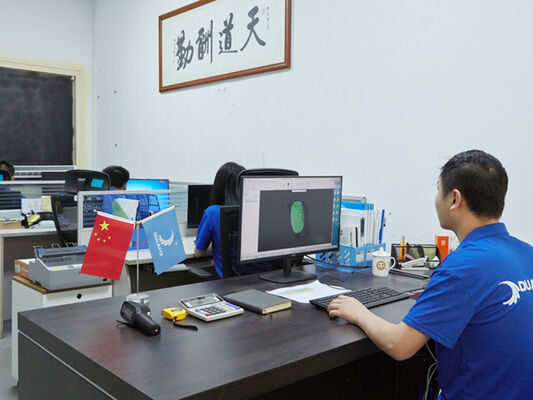 D4 LED-Feuchtigkeitsdichte Lampe mit DIP Schaltnetz und 3CCT Schleife in-out Draht 3*1.5/2.5mm2 oder 5*1.5/2.5mm2 Kabel durch geeignet für Werkstätten und Lager